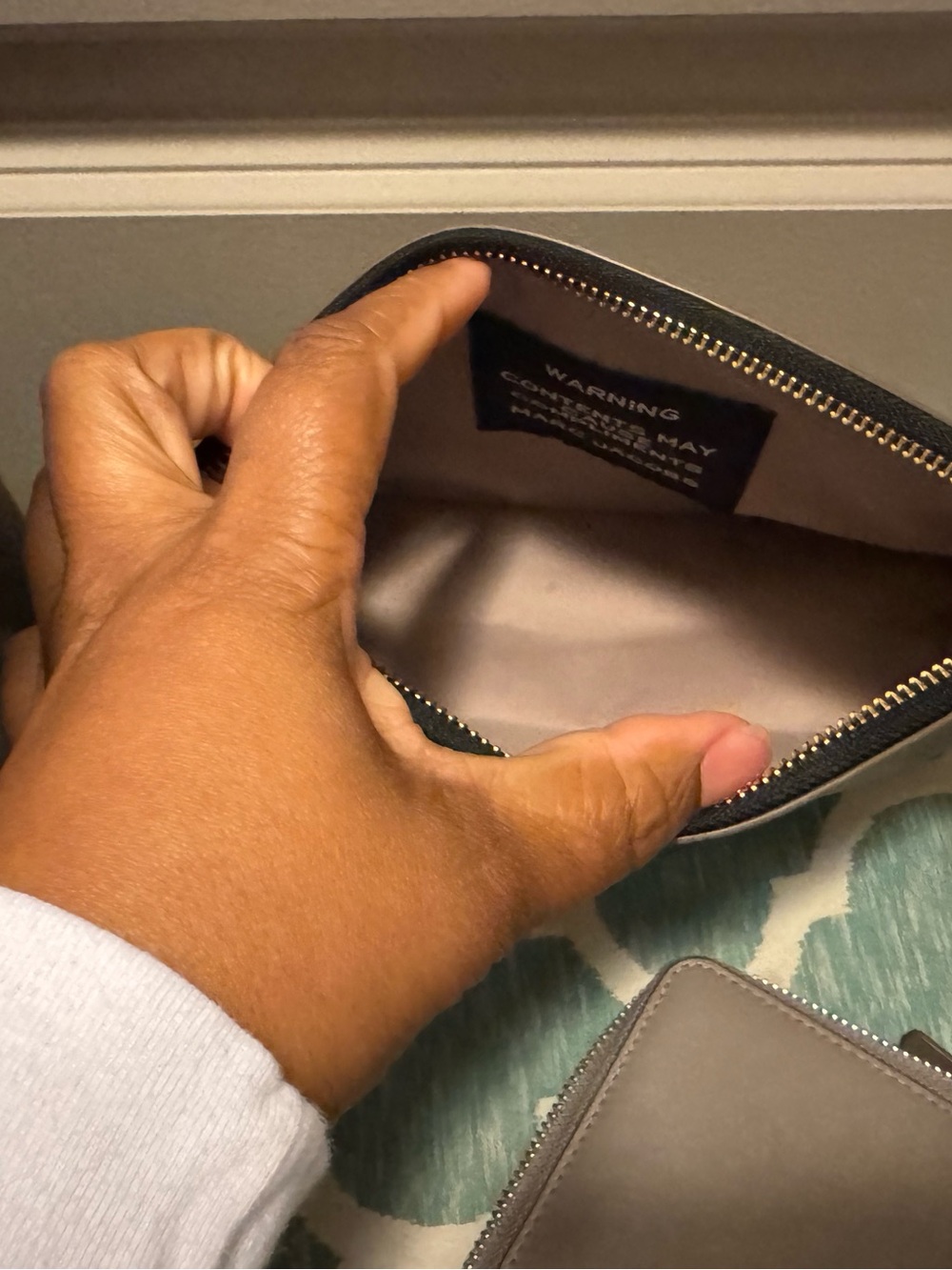 Marc Jacobs Gray 'The Tote Bag' Leather Tote - Picture 15 of 16
